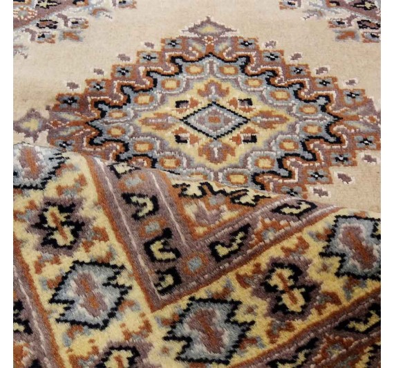 Tapete Paquistanês Karachi Fino Artesanal - 0,76 x 1,27cm